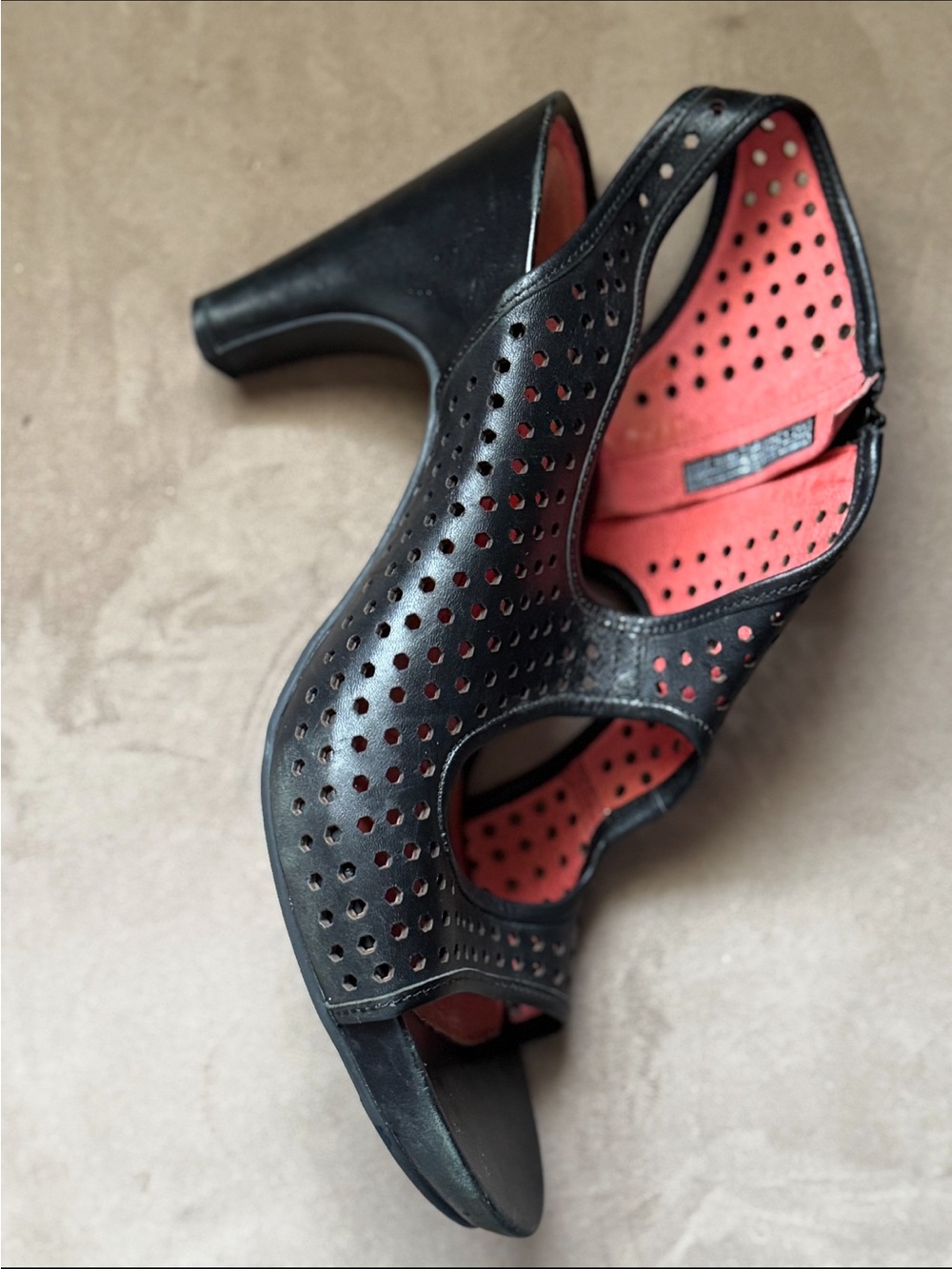 Tsubo Black Perforated Slingback Heels with Pink Lining
